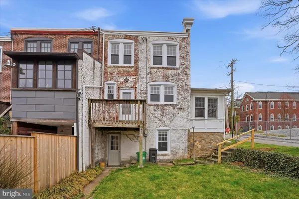 $3,300 | 220 North Orange Street, Media, PA 19063