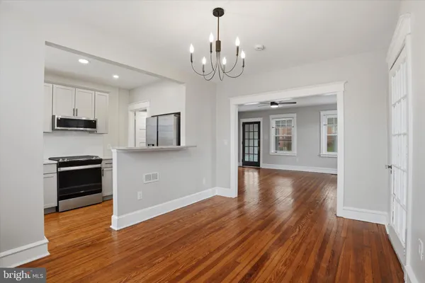 $3,300 | 220 North Orange Street, Media, PA 19063