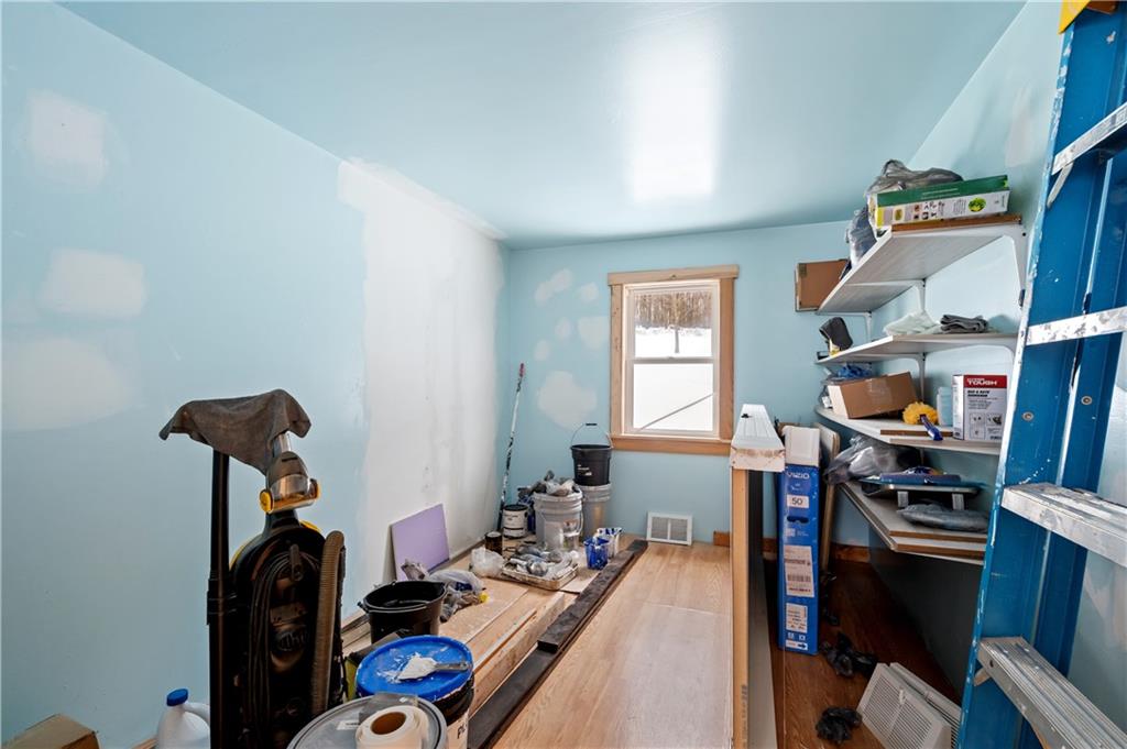 1575 Windows Road Smicksburg, PA 16256 - Photo 24 of 35 a bedroom with a workspace