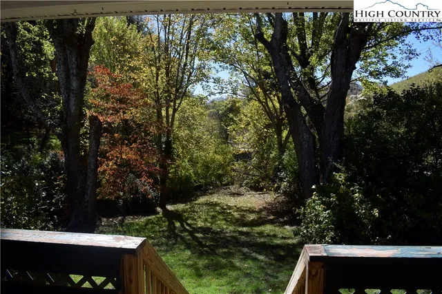 a view of outdoor space