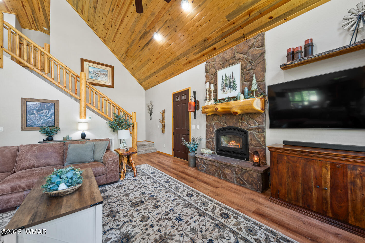 2046 Christmas Pine Road Overgaard, AZ 85933 - Photo 16 of 77