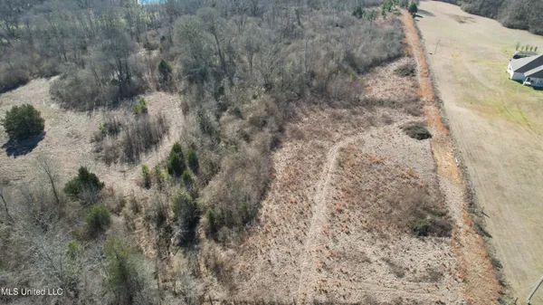 $100,000 | 0 Levon Owens Drive, Terry, MS 39170