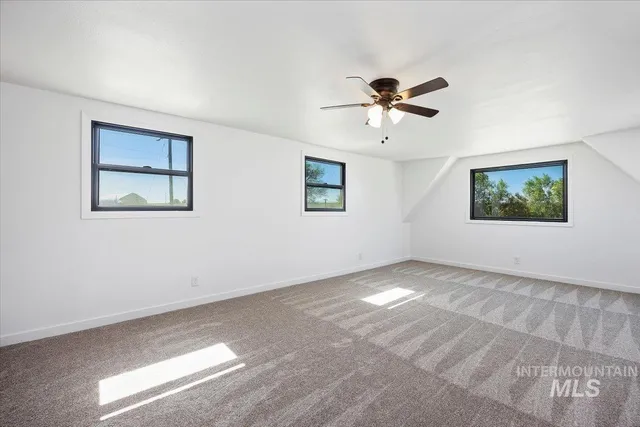 $505,000 | 2982 East 990 South, Hazelton, ID 83335