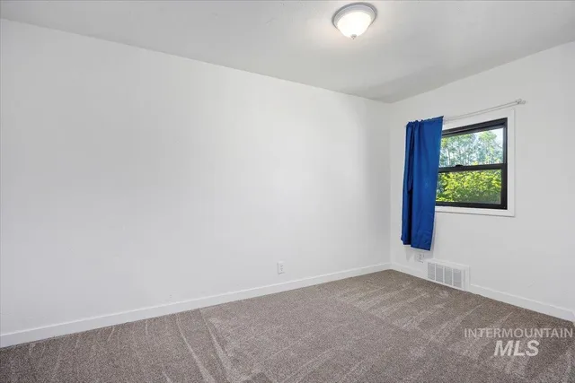 $505,000 | 2982 East 990 South, Hazelton, ID 83335