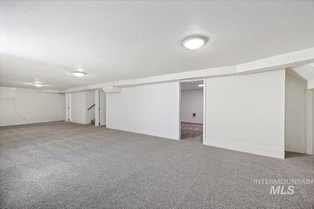 $505,000 | 2982 East 990 South, Hazelton, ID 83335