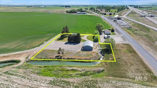 $505,000 | 2982 East 990 South, Hazelton, ID 83335