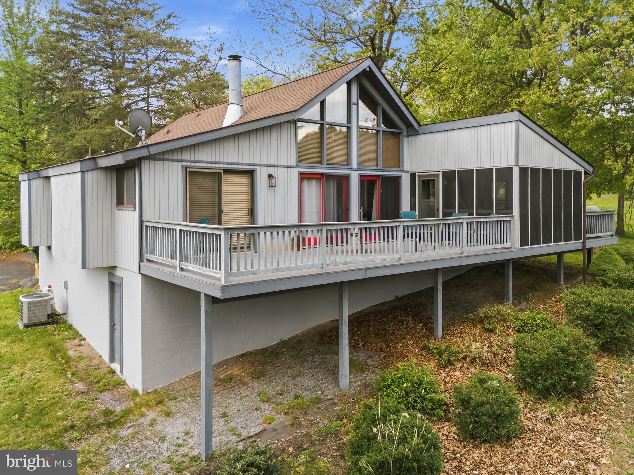 196 The Woods Road Hedgesville, WV 25427 - Photo 38 of 59