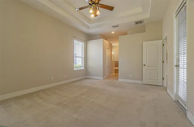 $3,000 | 20002 Heritage Point Drive, Tampa, FL 33647