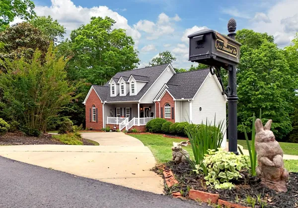 $599,000 | 210 Longview Drive West, Blairsville, GA 30512