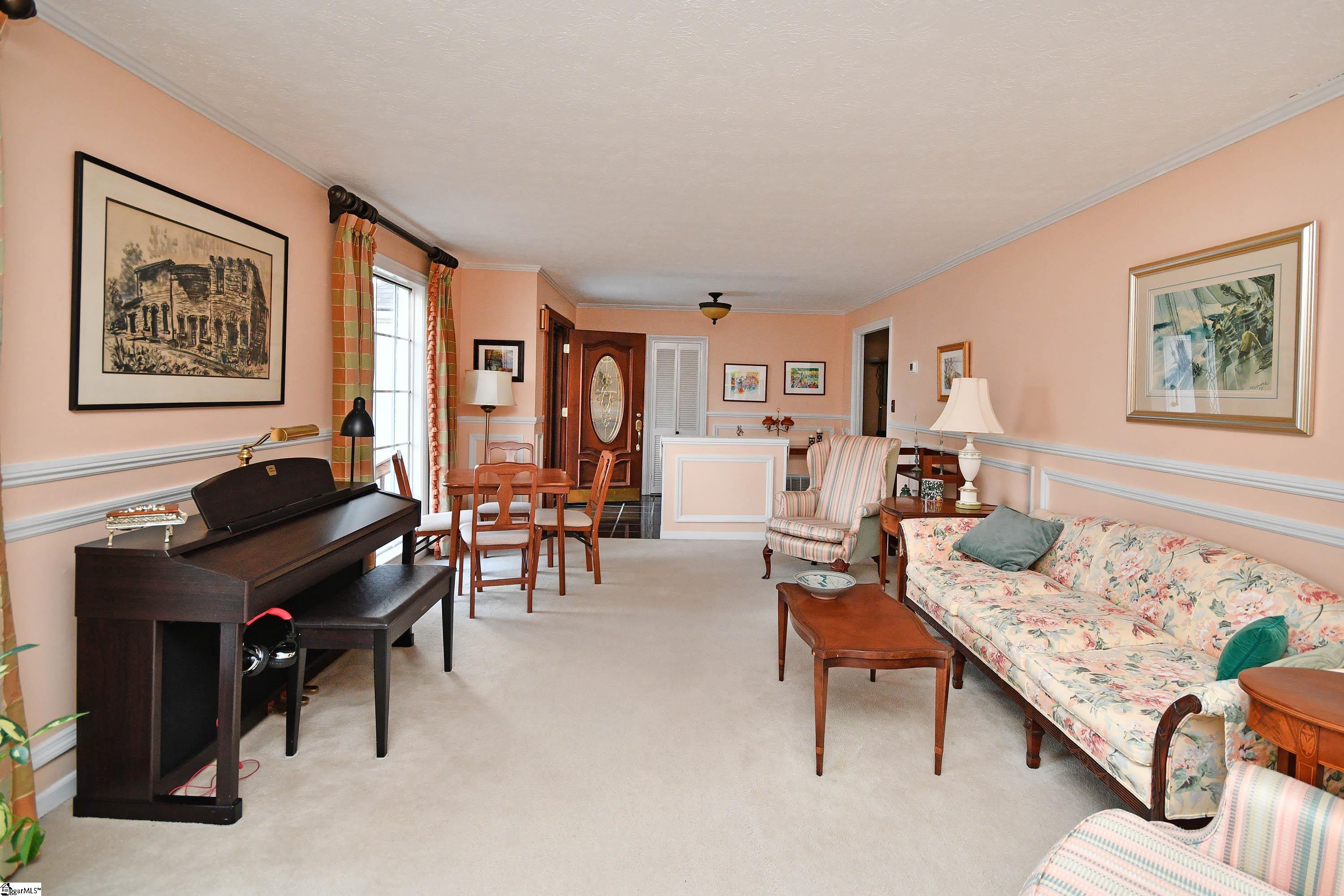 101 Covington Road Greenville, SC 29617 - Photo 7 of 37 Gallery Image 7