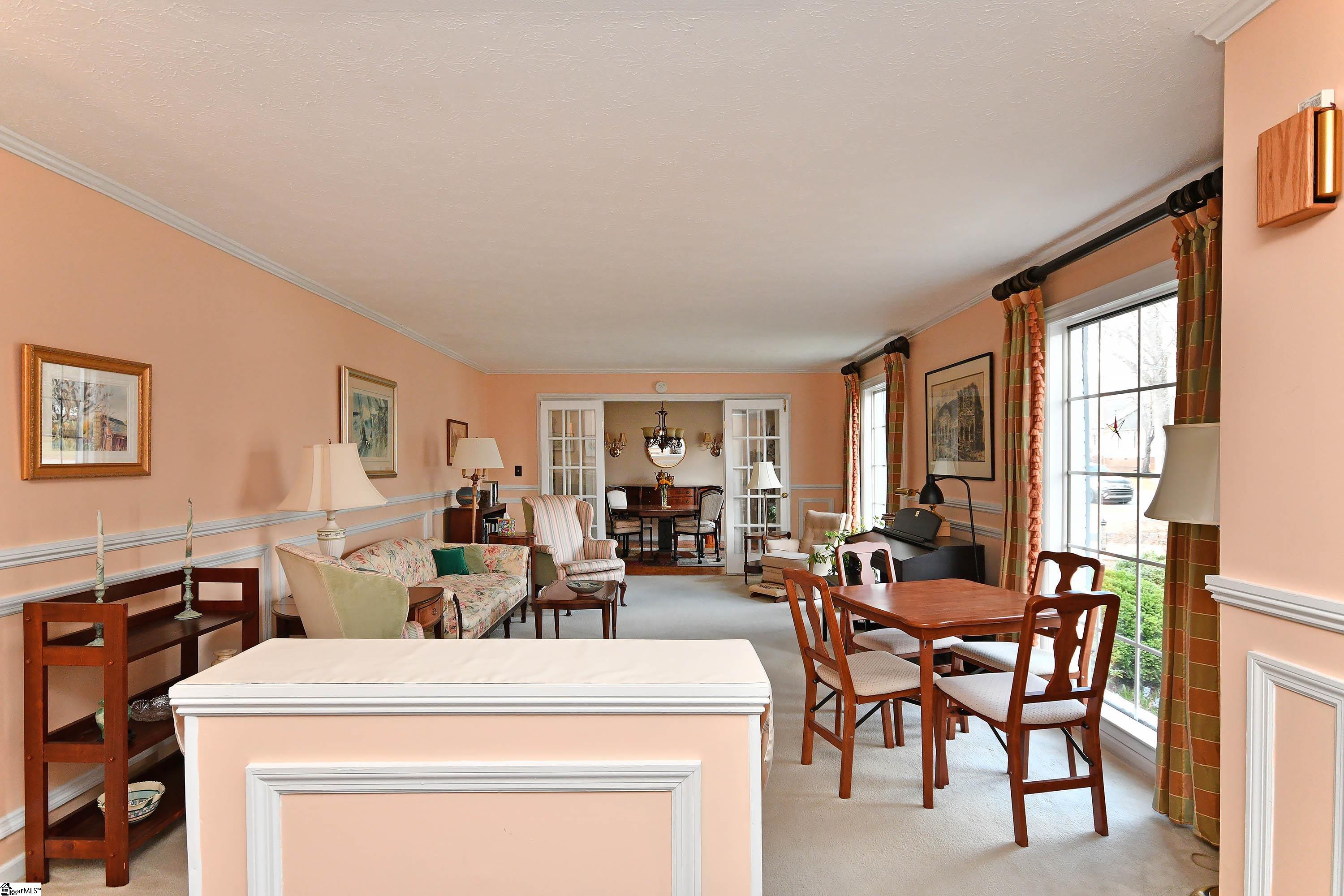 101 Covington Road Greenville, SC 29617 - Photo 8 of 37 Gallery Image 8