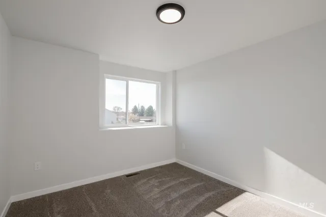 $429,990 | 784 Strike Eagle Street, Mountain Home, ID 83647