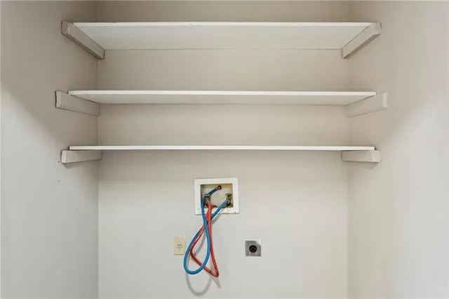 $2,000 | 752 Barnes Mill Trace Northeast, Marietta, GA 30062