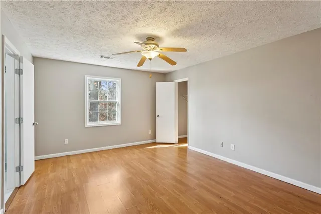 $2,000 | 752 Barnes Mill Trace Northeast, Marietta, GA 30062