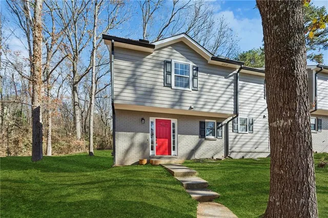 $2,000 | 752 Barnes Mill Trace Northeast, Marietta, GA 30062