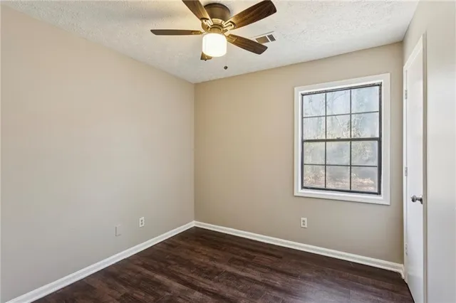 $2,000 | 752 Barnes Mill Trace Northeast, Marietta, GA 30062