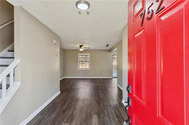 $2,000 | 752 Barnes Mill Trace Northeast, Marietta, GA 30062