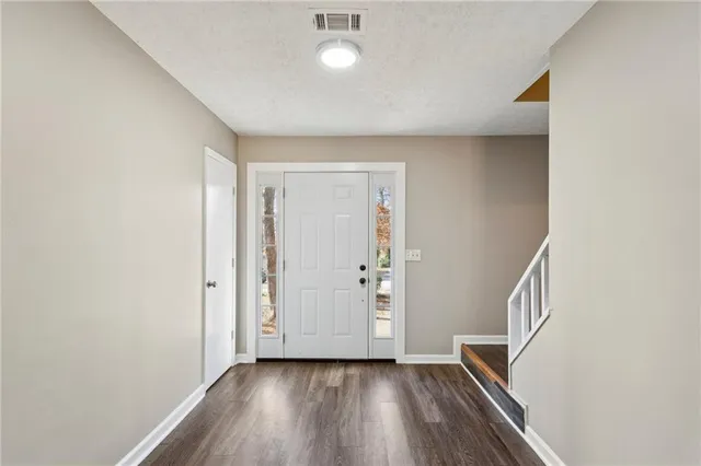 $2,000 | 752 Barnes Mill Trace Northeast, Marietta, GA 30062