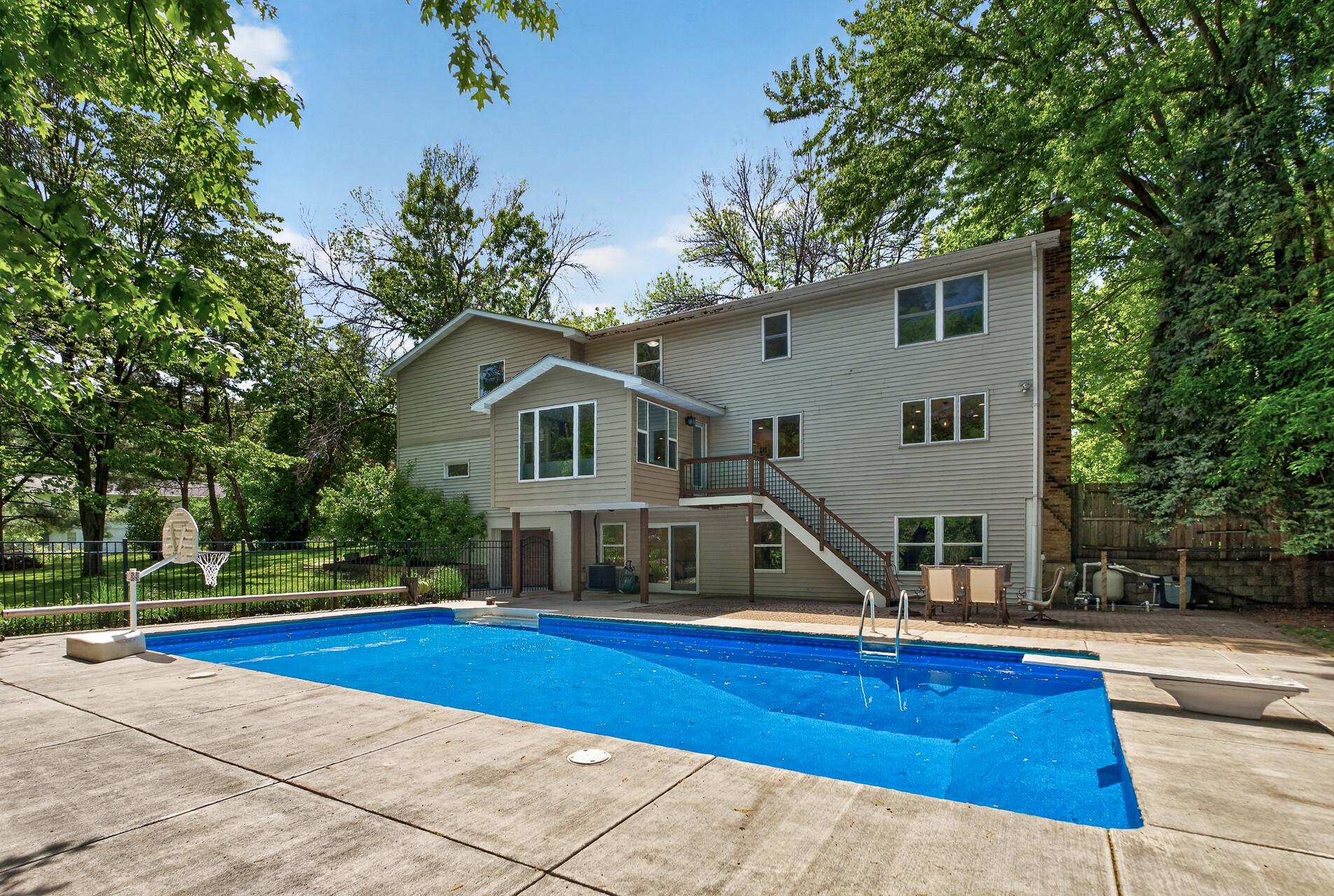 8955 Quinn Road Chanhassen, MN 55317 - Photo 31 of 39