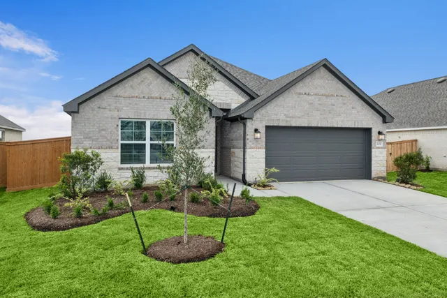 $346,990 | 3621 Moraine Lk Drive, Santa Fe, TX 77510