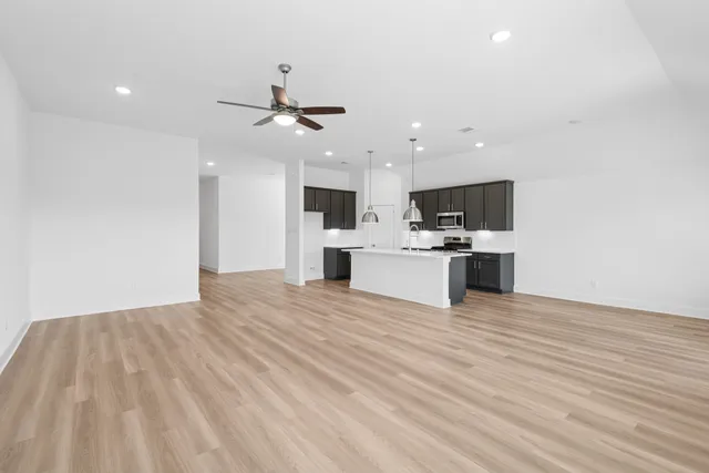 $346,990 | 3621 Moraine Lk Drive, Santa Fe, TX 77510