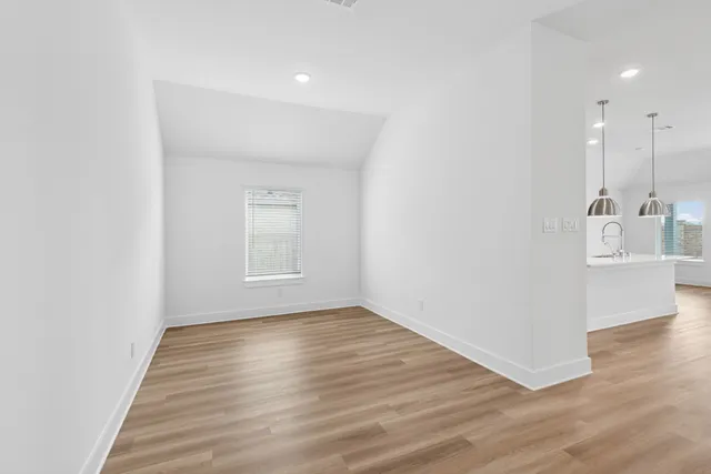 $346,990 | 3621 Moraine Lk Drive, Santa Fe, TX 77510