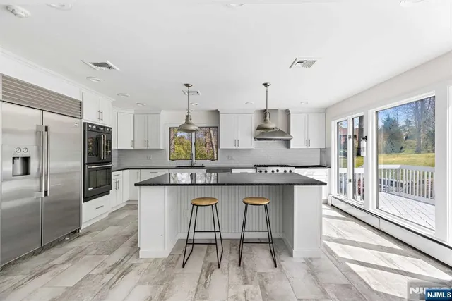 $3,799,000 | 1 Hemlock Drive, Cresskill, NJ 07626