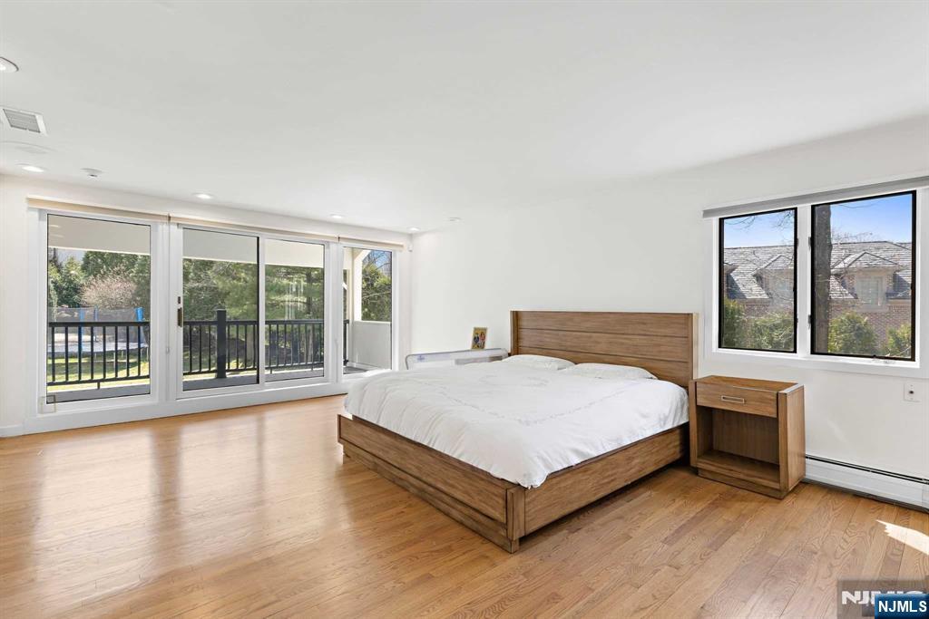 1 Hemlock Drive Cresskill, NJ 07626 - Photo 17 of 31