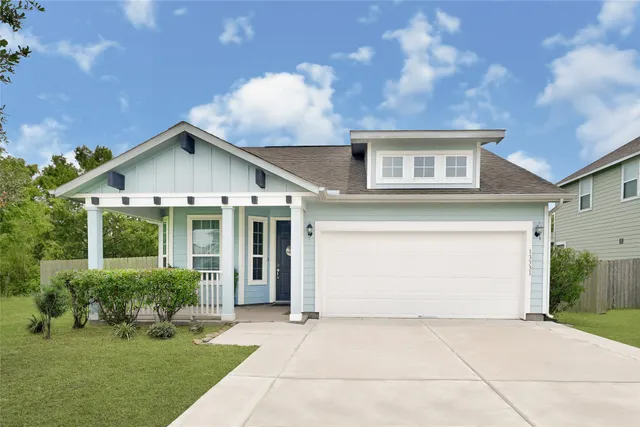 $323,299 | 13331 Pecan Trails Drive, Santa Fe, TX 77510