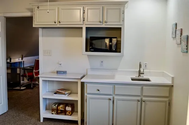 $465,000 | 336 Old Highway 6, Howe, TX 75459