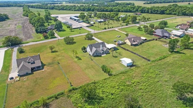 $465,000 | 336 Old Highway 6, Howe, TX 75459