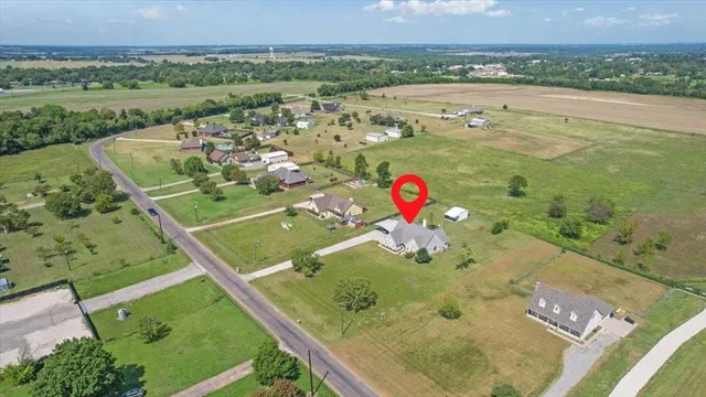 $465,000 | 336 Old Highway 6, Howe, TX 75459