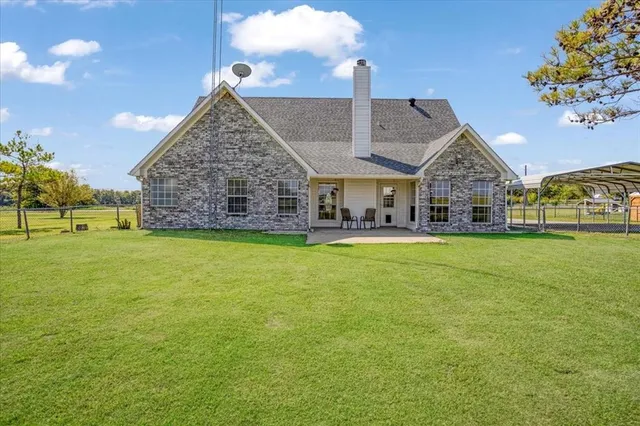 $465,000 | 336 Old Highway 6, Howe, TX 75459
