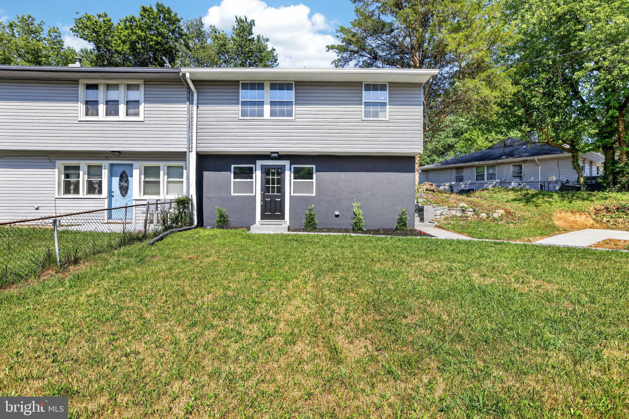 1911 Ray Leonard Road Landover, MD 20785 - Photo 3 of 31