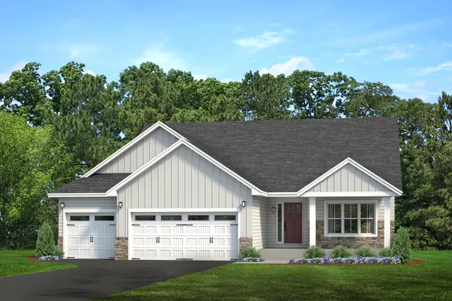 $404,900 | 921 Mulberry Avenue, Montgomery, MN 56069