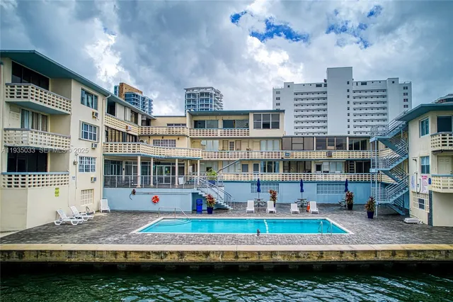 a house view with garden space