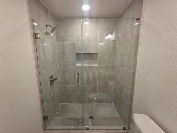 $2,150 | 803 Coleman Street, Dayton, TX 77535