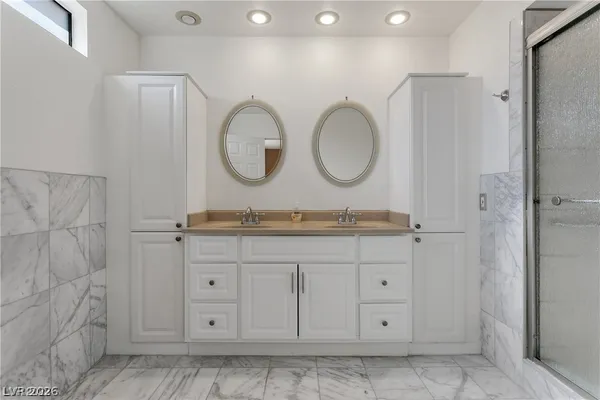 $1,950 | 2451 Domingo Street, Las Vegas, NV 89121