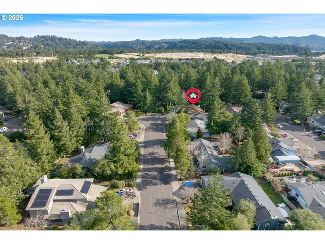 $450,000 | 2356 North 22nd Court, Florence, OR 97439