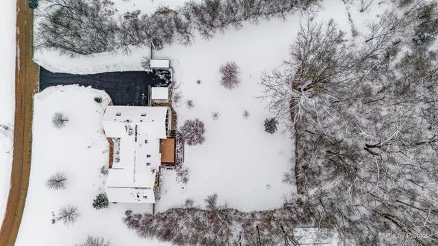 $825,000 | 26651 Pheasant Trail, Wauconda, IL 60084