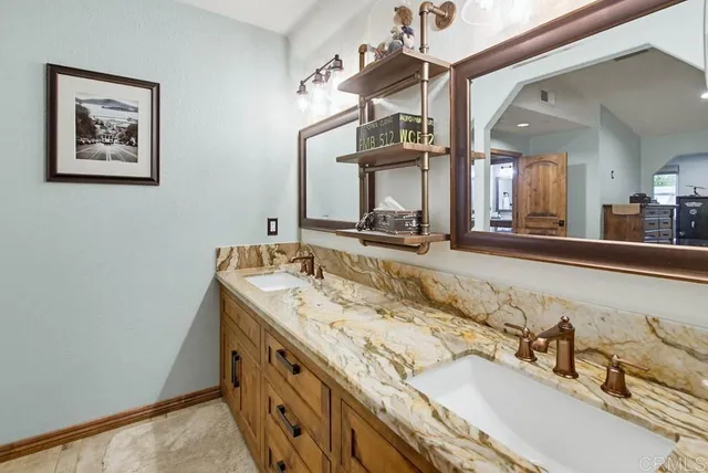 $1,099,999 | 10118 Swanton Drive, Santee, CA 92071