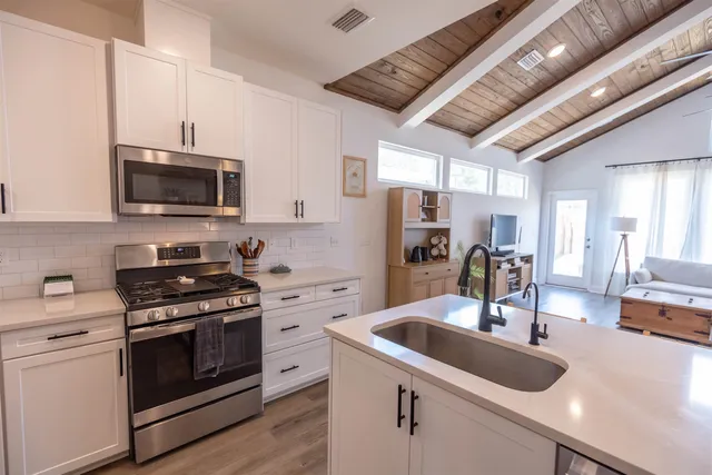 $2,800 | 1358 Nena Hills Drive, Tallahassee, FL 32312