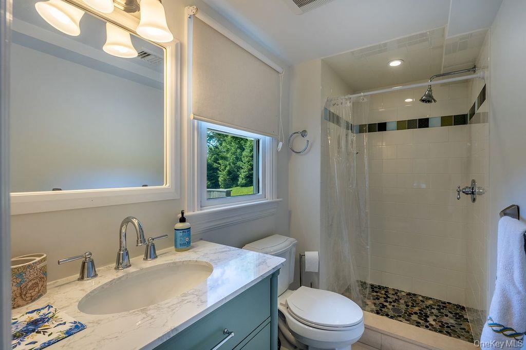 55 Harris Road Katonah, NY 10536 - Photo 41 of 50 Lower Level Full Bathroom