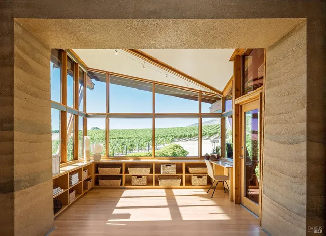 $27,000,000 | 2181 3rd Avenue, Napa, CA 94558