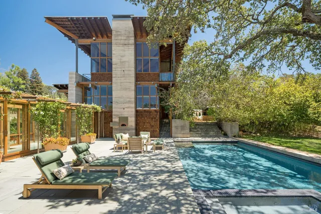 $27,000,000 | 2181 3rd Avenue, Napa, CA 94558