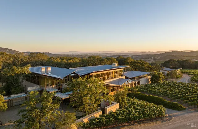 $27,000,000 | 2181 3rd Avenue, Napa, CA 94558