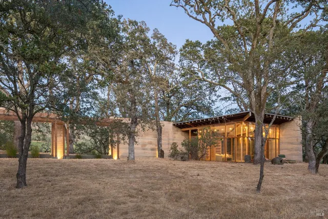 $27,000,000 | 2181 3rd Avenue, Napa, CA 94558