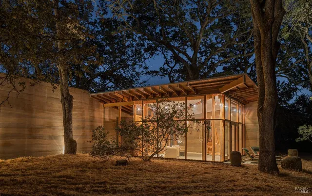 $27,000,000 | 2181 3rd Avenue, Napa, CA 94558