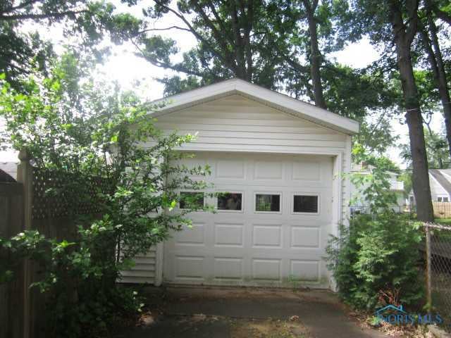 2169 Mansfield Road Toledo, OH 43613 - Photo 11 of 11 Gallery Image 11