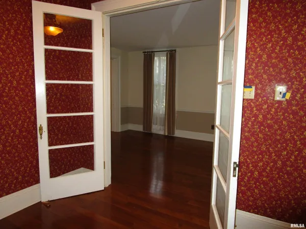 $199,900 | 316 Woodland Place, Jacksonville, IL 62650